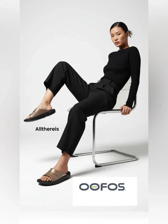 NWOB OOFOS OOahh Luxe slides - Picture 2 of 15